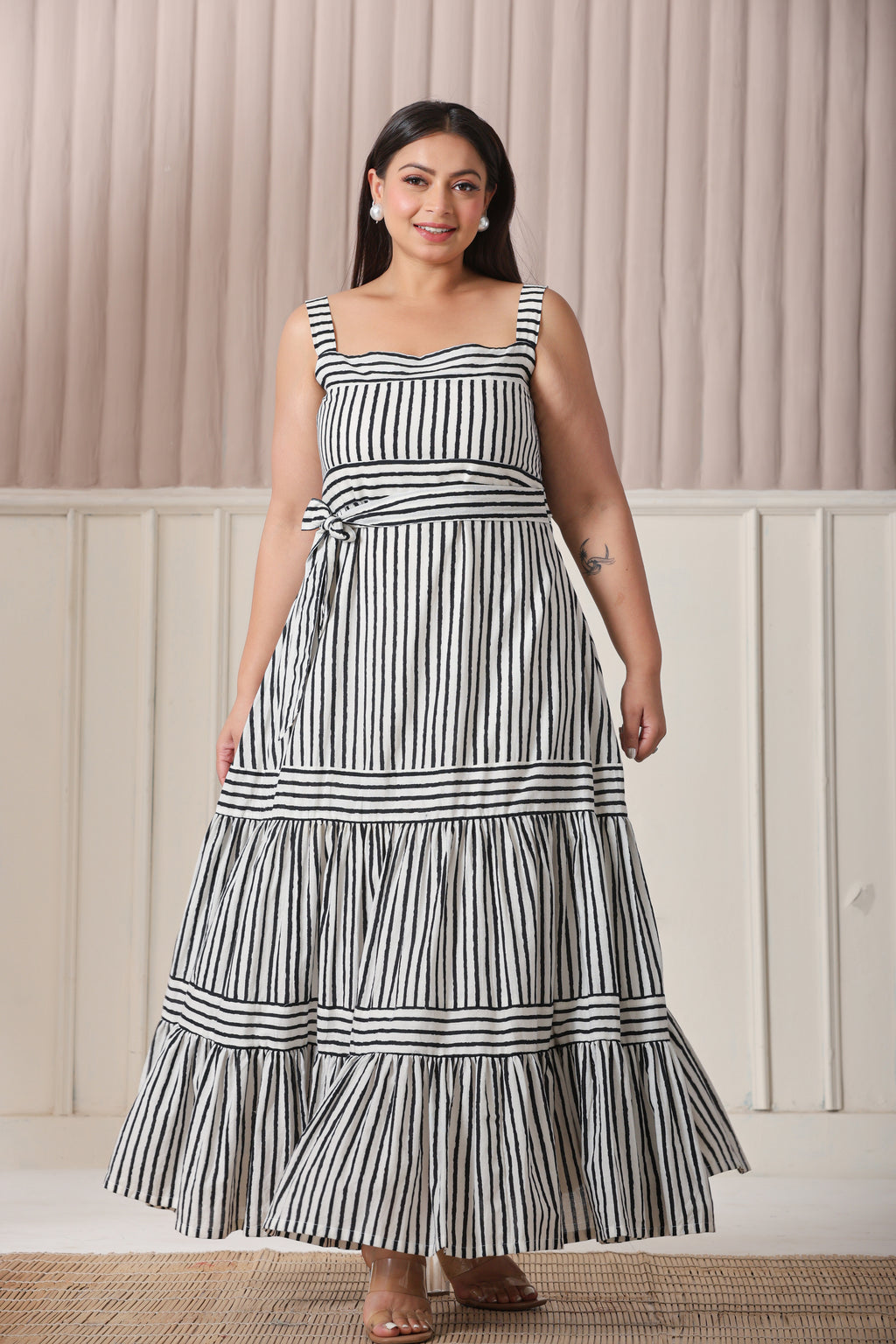 Black and white stripe