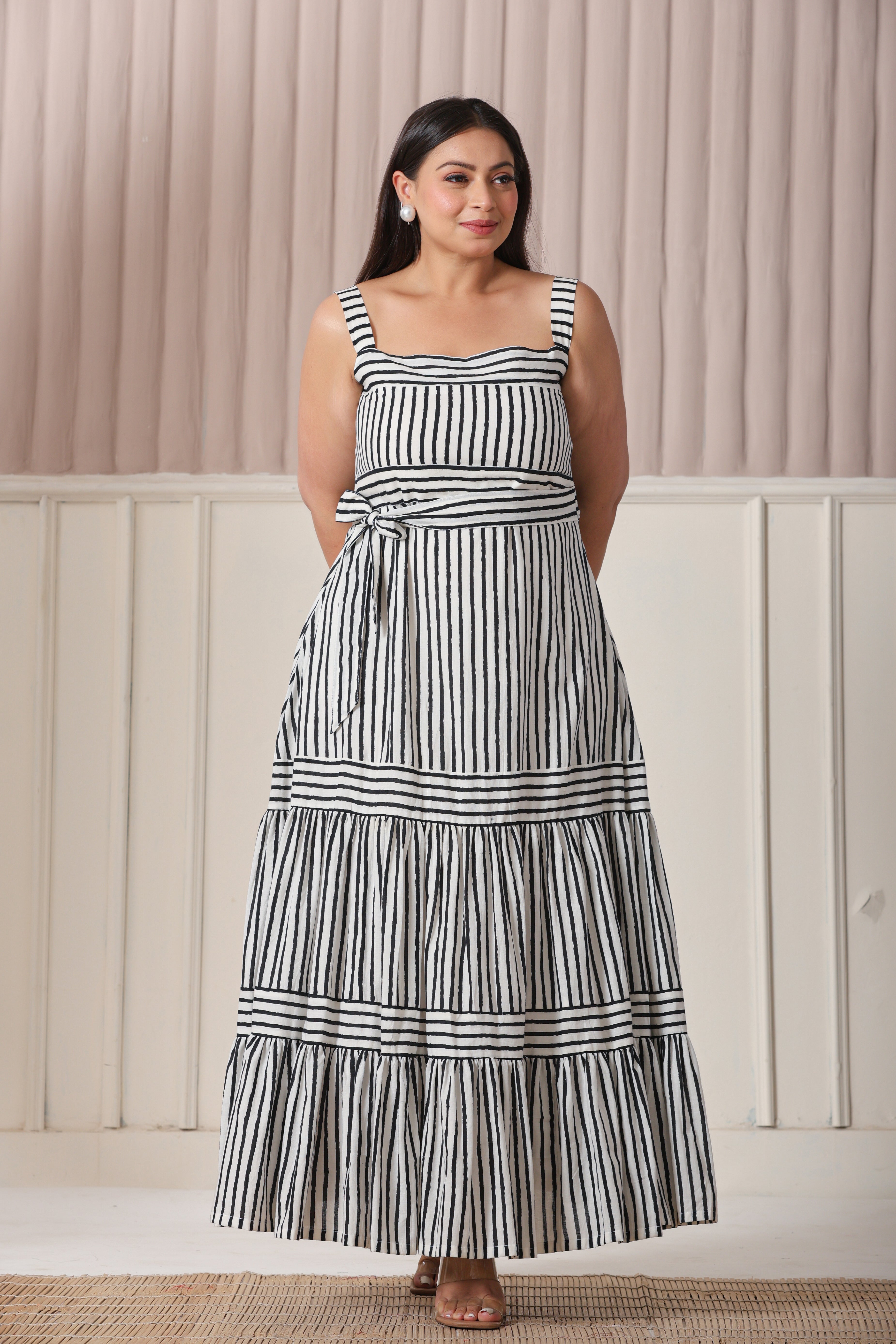Black and white stripe